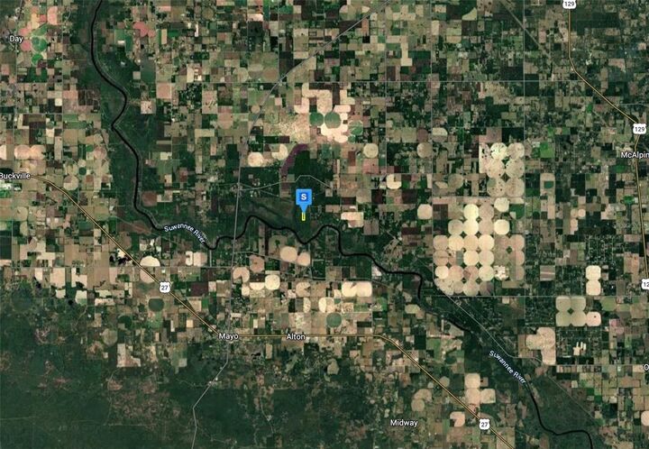 Property Photo:  18000 185th Road  FL 32060 
