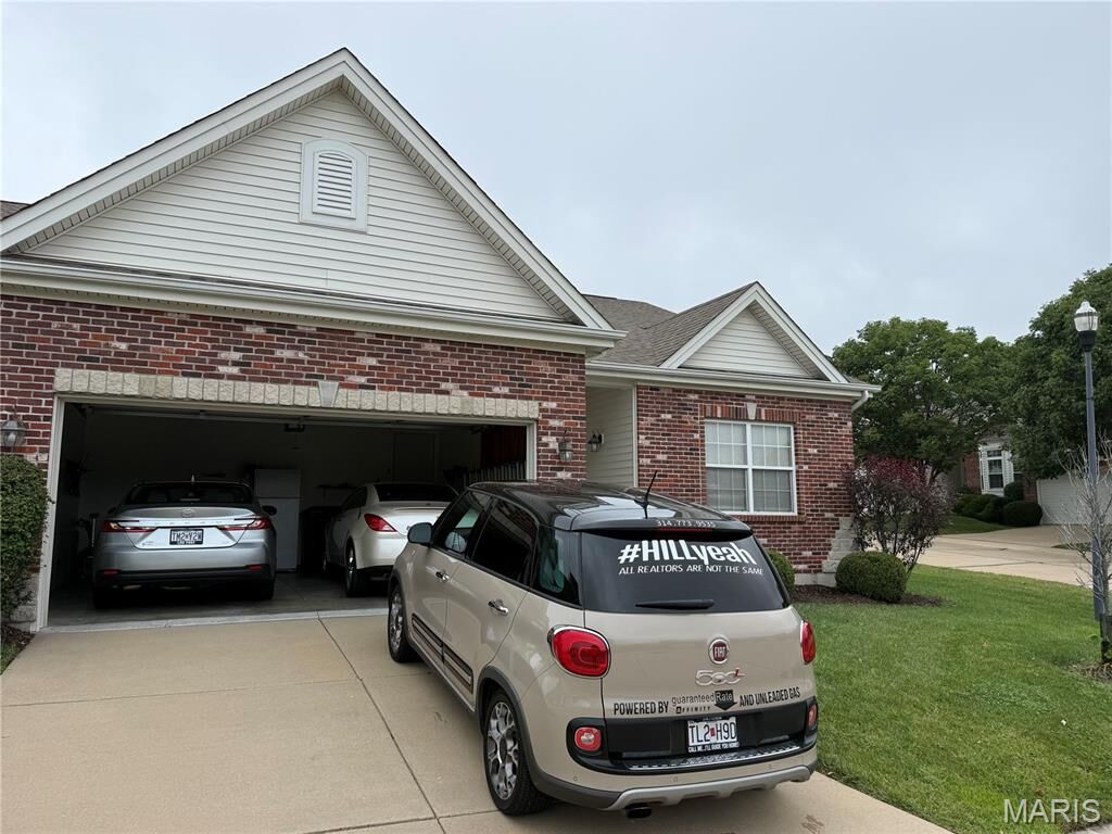 Property Photo: 133 Lindbergh Place Way MO 63146