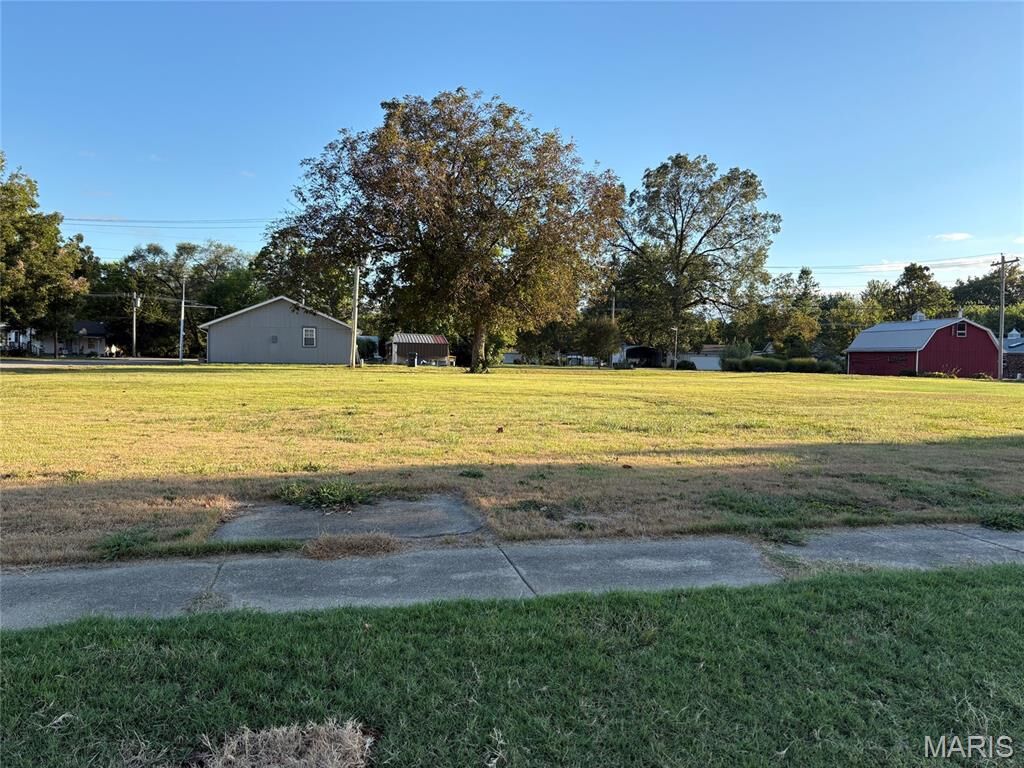 Property Photo:  410 And 450 Franklin Street  IL 62231 
