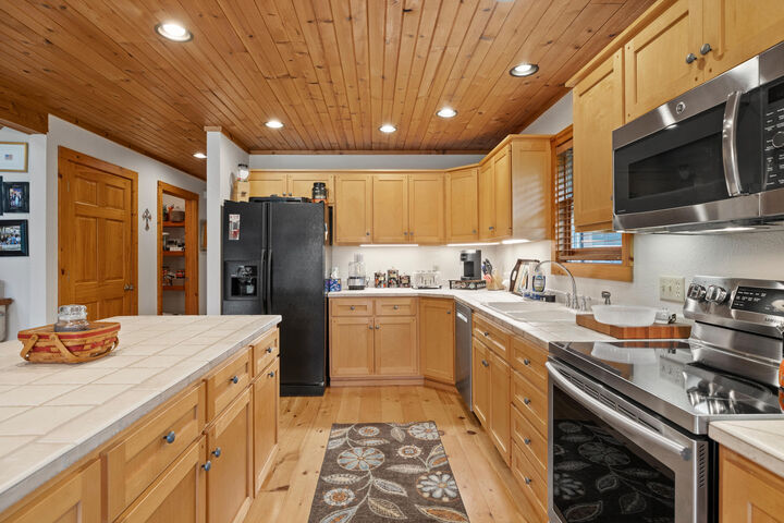 Property Photo: W7274 County Road U - WI 53073