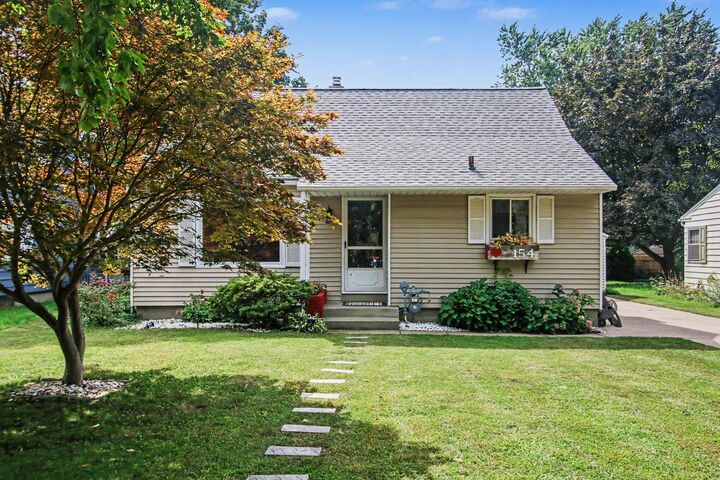 Property Photo: 154 W 30th Street MI 49423