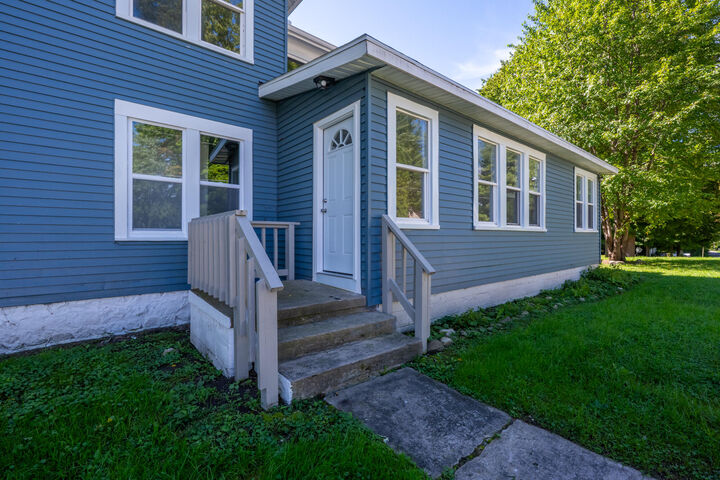 Property Photo: 7976 Central Avenue MI 49038
