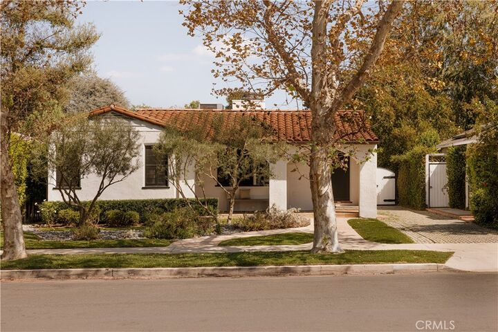 Property Photo: 4442 Farmdale Avenue CA 91602