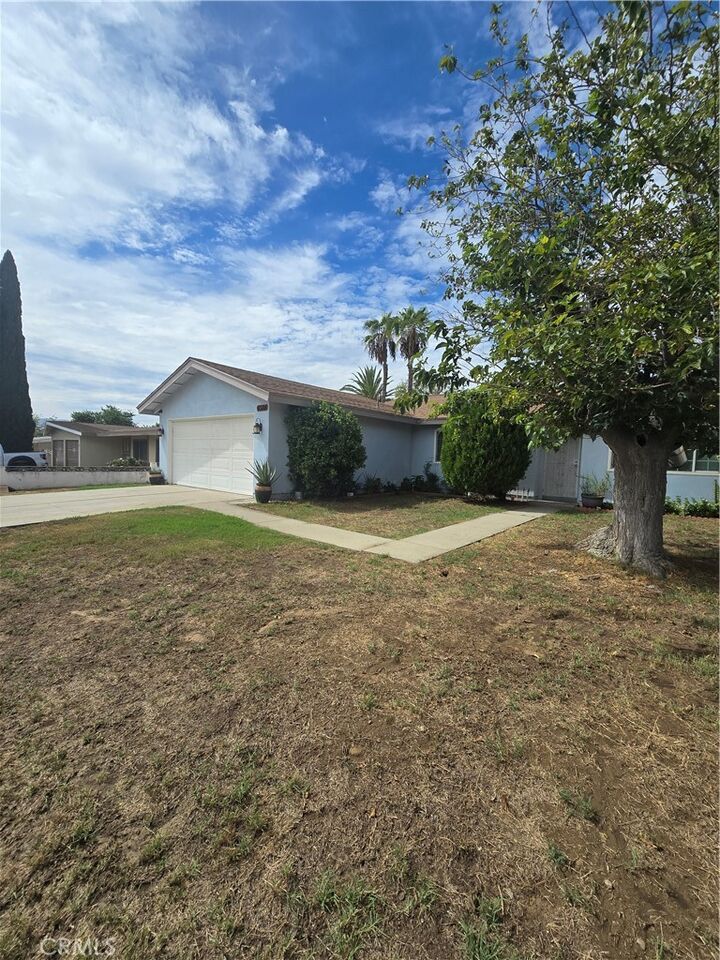 Property Photo: 9384 Kempster Avenue CA 92335