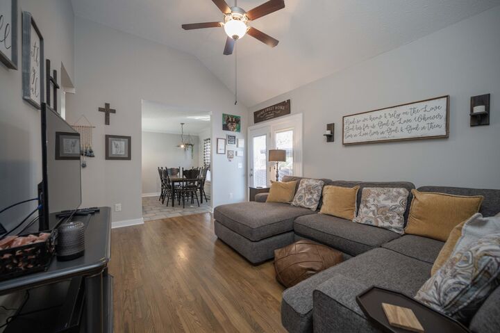 Property Photo: 4844 Ark Ln TN 37128