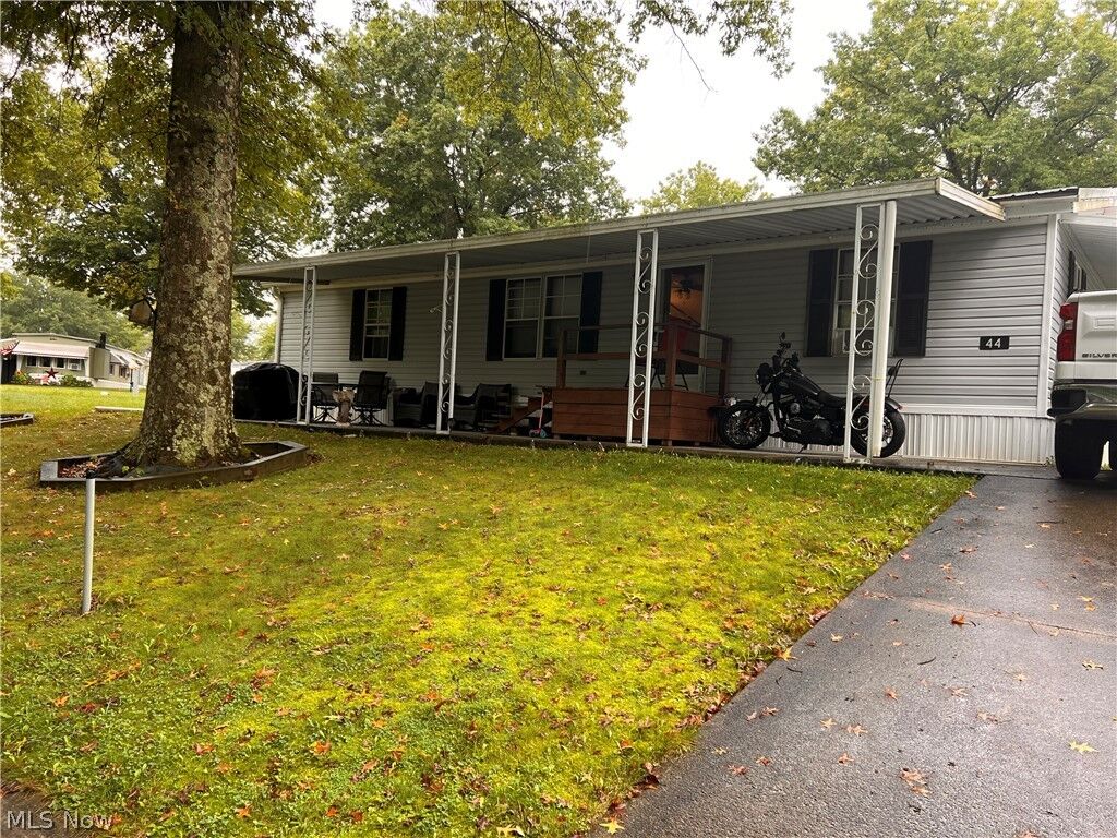 Property Photo: 1931 Campground Road 44 OH 43968