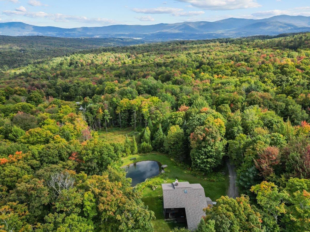 Property Photo:  224 Arctic Lane  VT 05661 