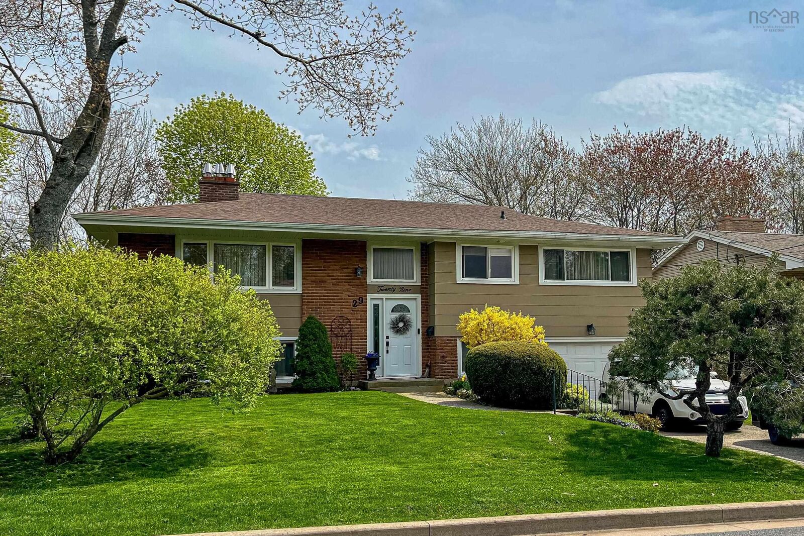 Property Photo:  29 Landrace Crescent  NS B2W 2P8 