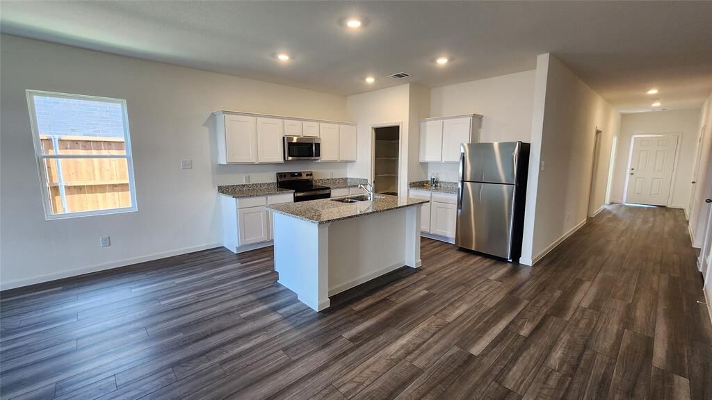 Property Photo:  1214 Herring Drive  TX 75126 
