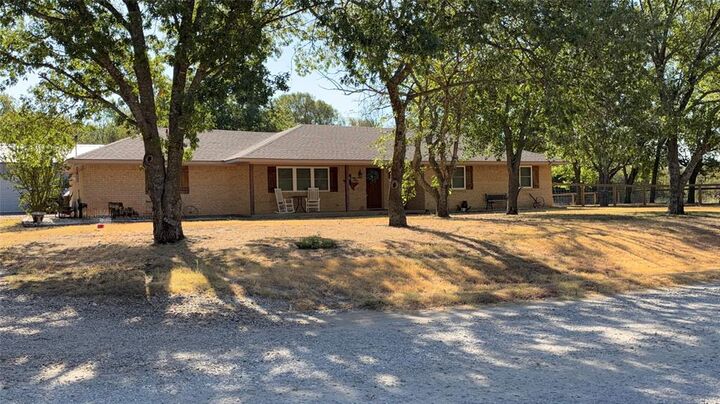 Property Photo: 328 County Road 4664 TX 75452