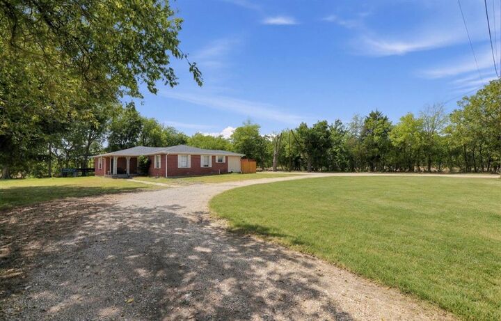 Property Photo:  535 Ross Road  TX 76640 