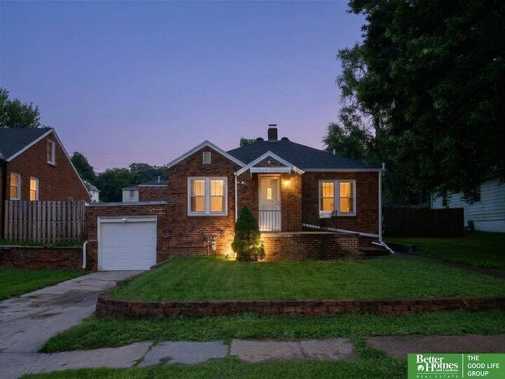 Property Photo:  3729 N 56th Street  NE 68104 