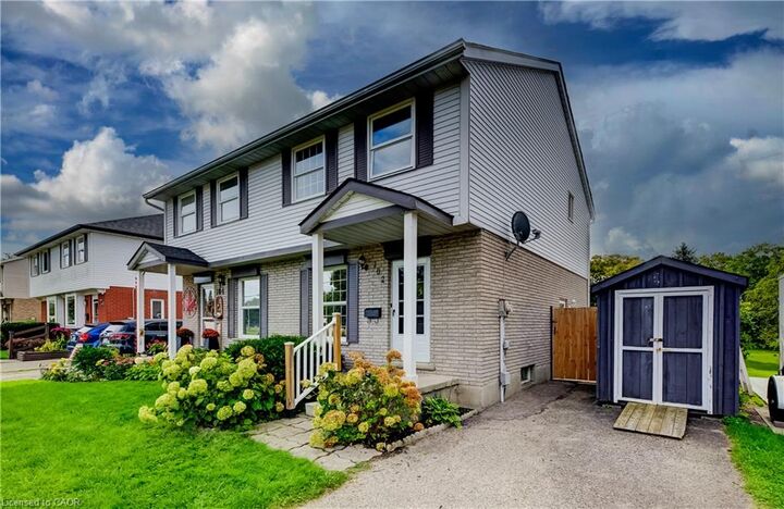Property Photo:  102 Bloomingdale Road N  ON N2K 1A2 