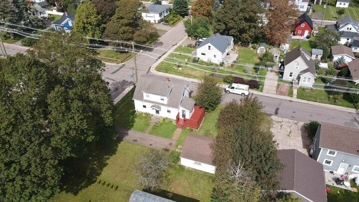 Property Photo:  103 Russell Street  PE C1N 2T8 