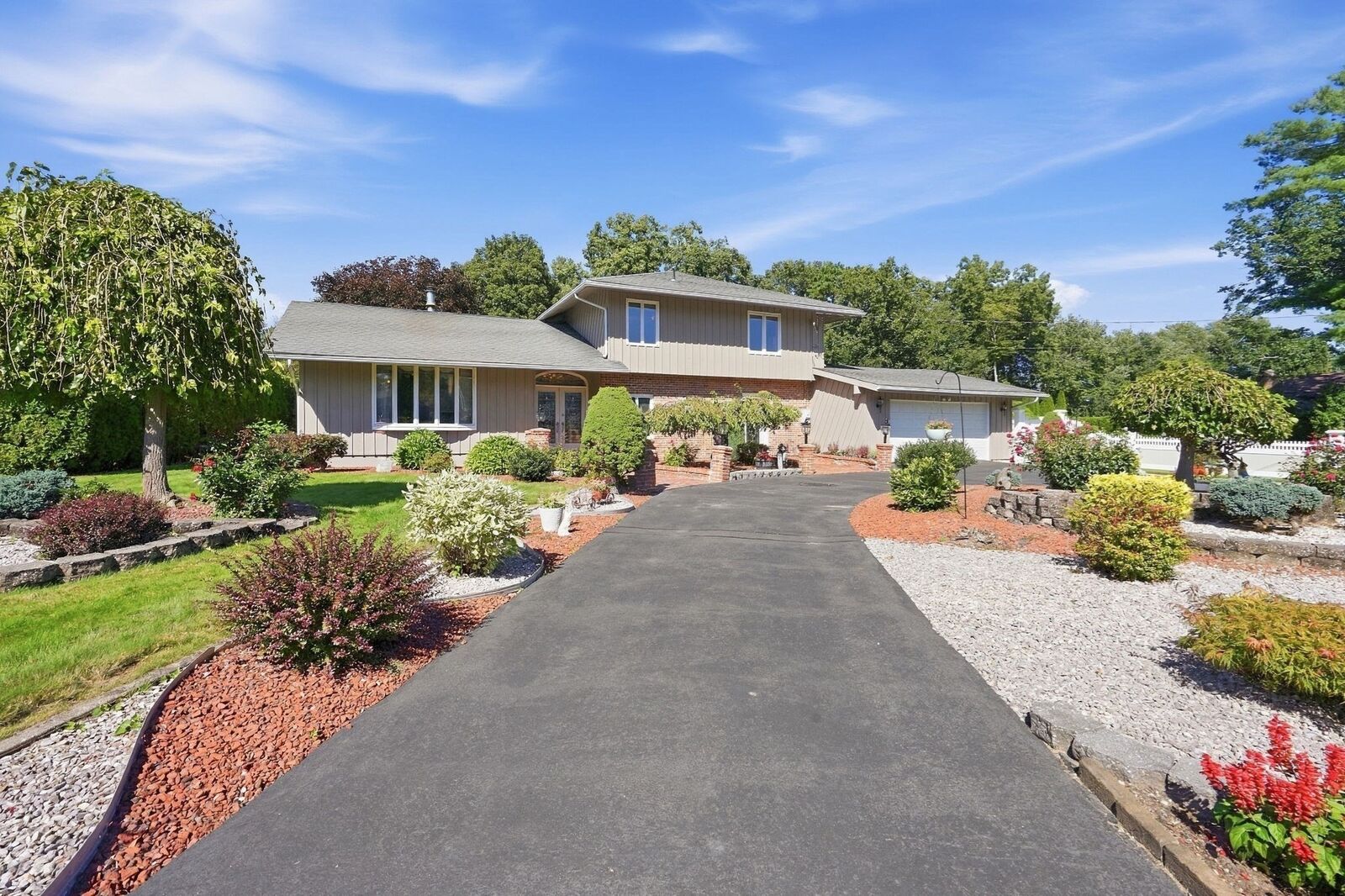 Property Photo:  105 Higher Brook Dr  MA 01056 