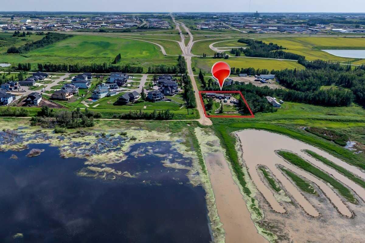 Photo de la propriété:  #2 53220 Range Road 263  AB T7X 4M1 