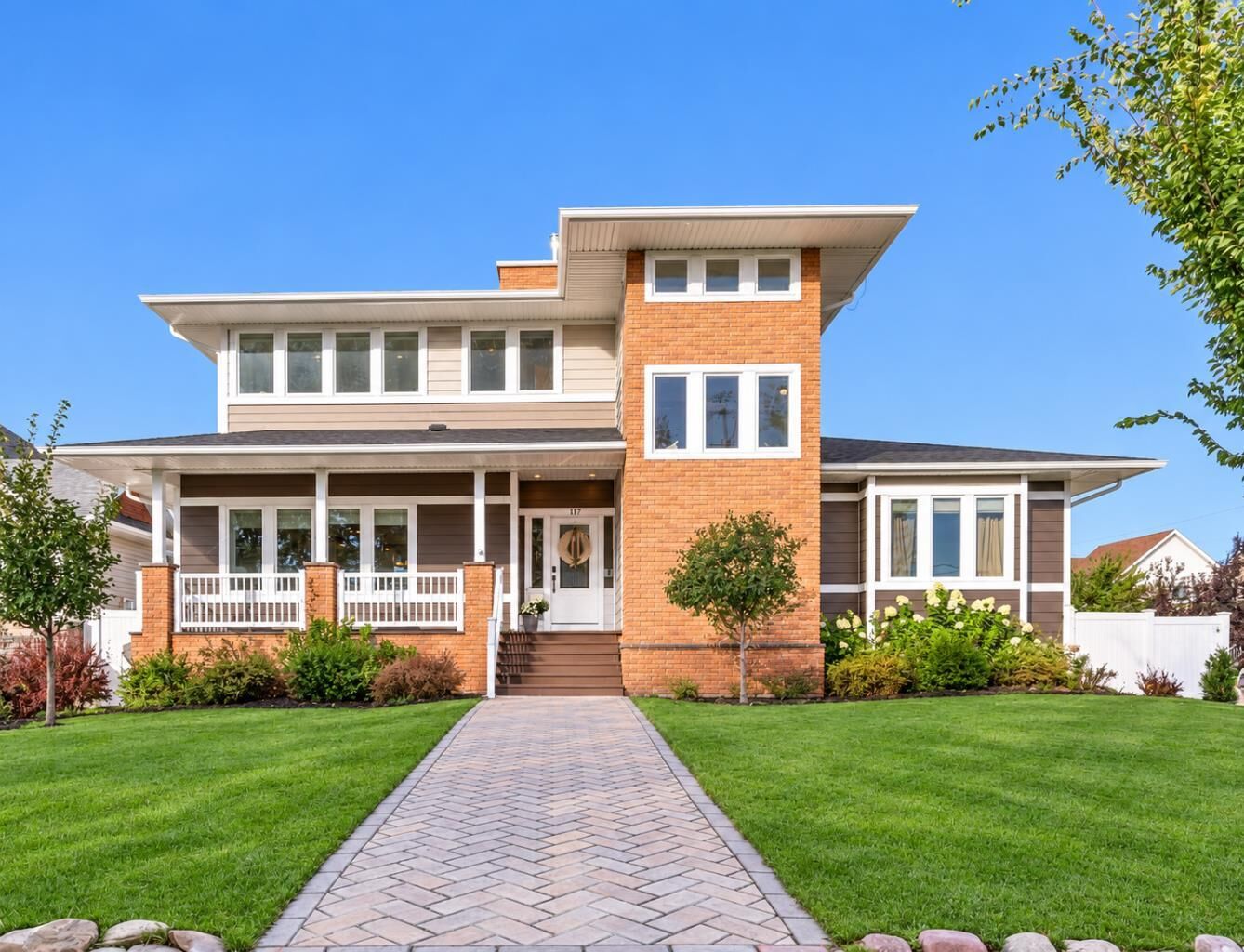 Property Photo: 147 S 4 Street E AB T0K 1J0