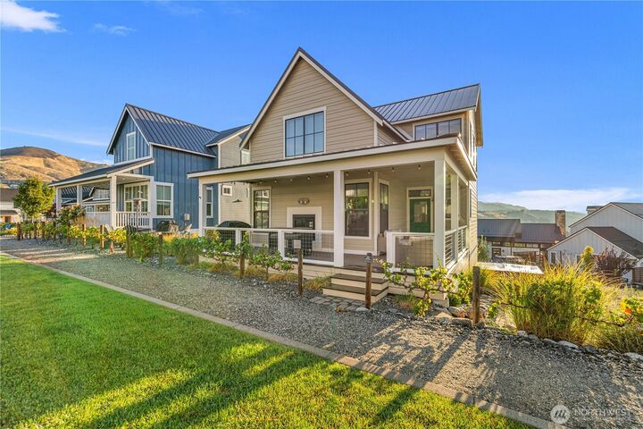 Property Photo:  286  Bobcat Lane  WA 98816 
