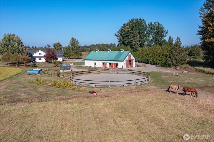 Property Photo: 2693 Lindsay Rd WA 98247
