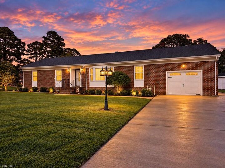 Property Photo:  3315 Dogwood Dr  VA 23703 
