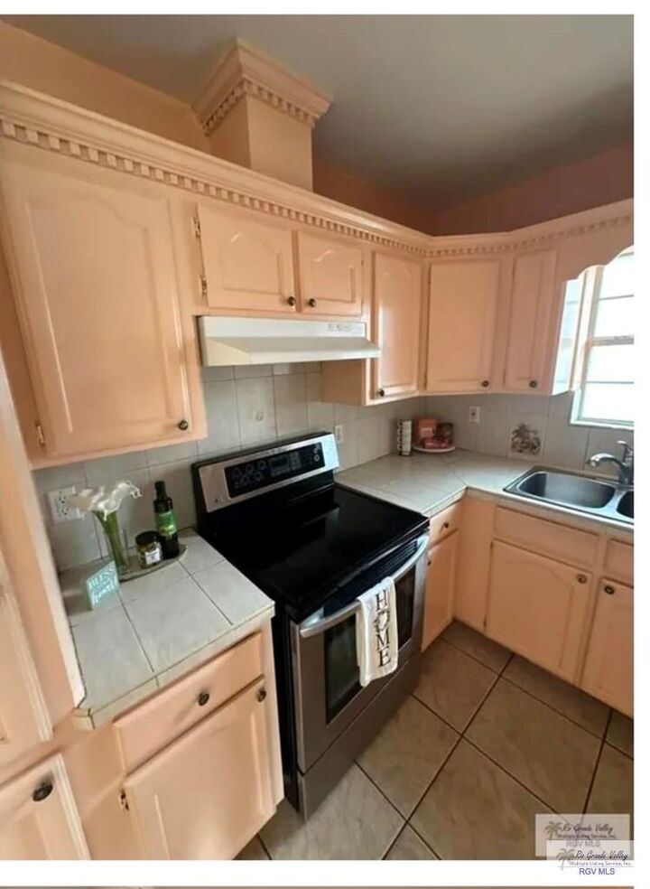 Property Photo: 1803 Turqueza Dr. TX 78521