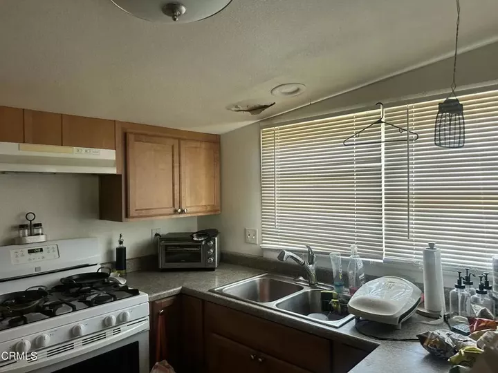 Property Photo:  136 Bard Lane  CA 93001 