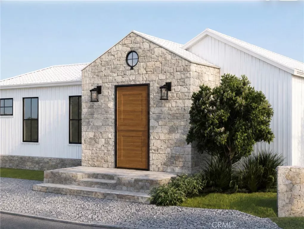 Property Photo:  634 Glenneyre  CA 92651 