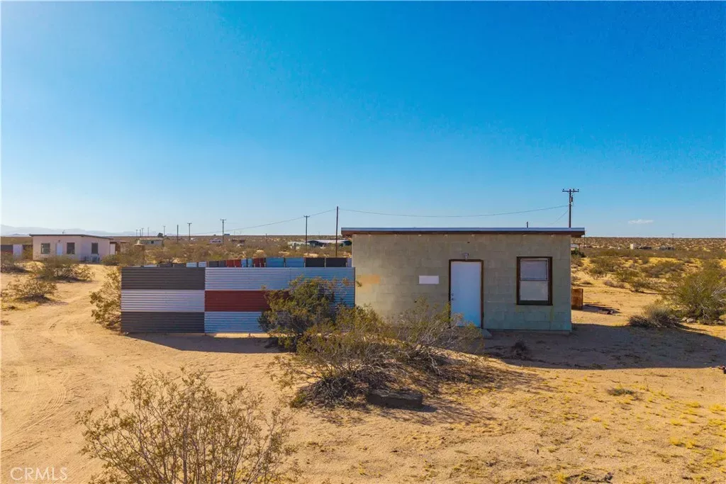 Property Photo:  65255 Pluto Street  CA 92252 