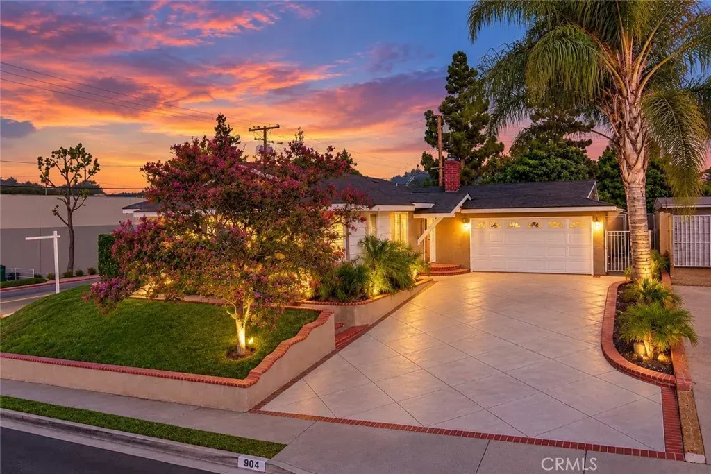 Property Photo: 904 Beech Hill CA 91745