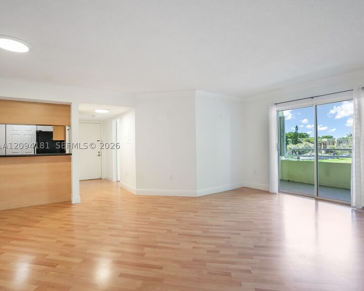 Property Photo:  10765 SW 108th Ave 305  FL 33176 