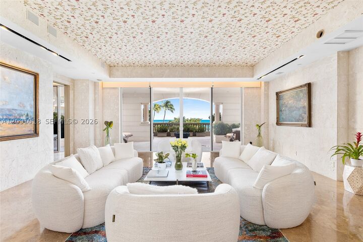 Property Photo:  7412 Fisher Island Dr 7412  FL 33109 