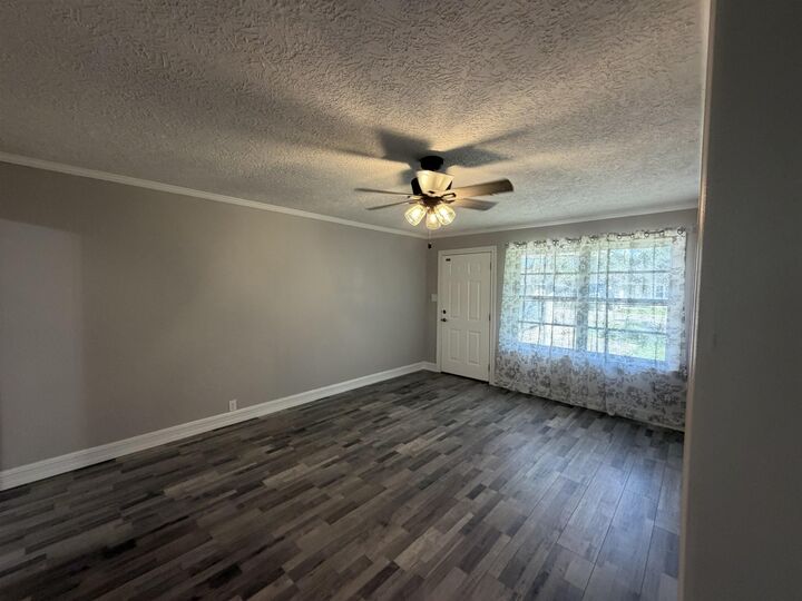 Property Photo:  6321 Dave St  TX 77619 