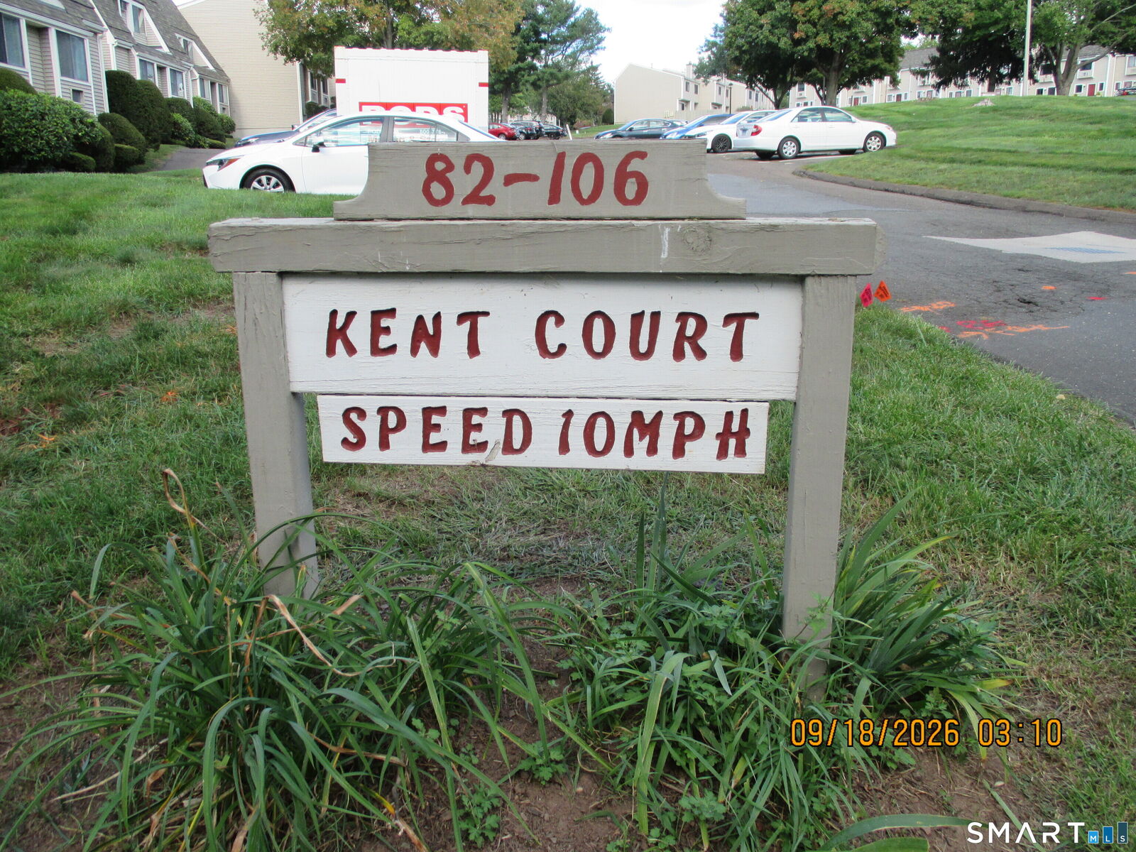 Property Photo:  84 Kent Court 84  CT 06450 