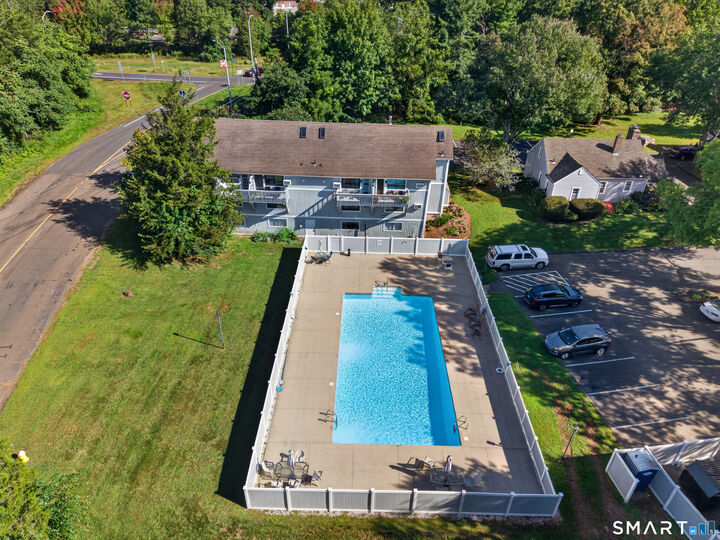 Property Photo:  274 Church Street 7E  CT 06437 