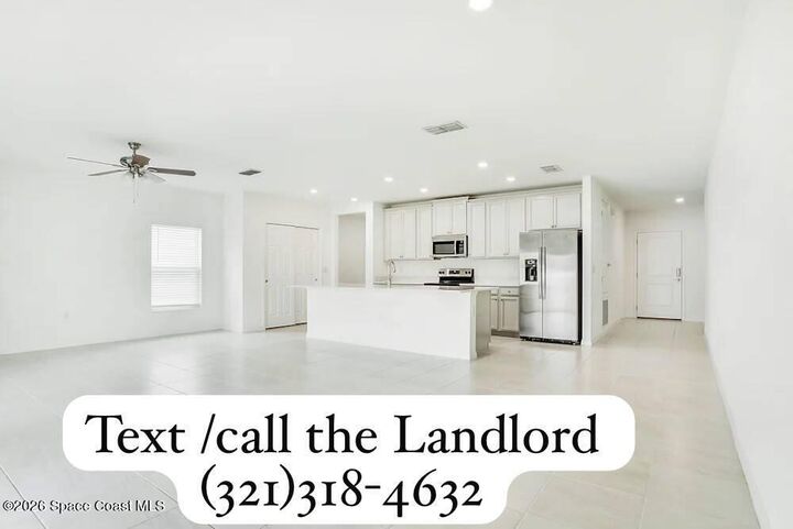 Property Photo:  610 Campo Lane  FL 33837 