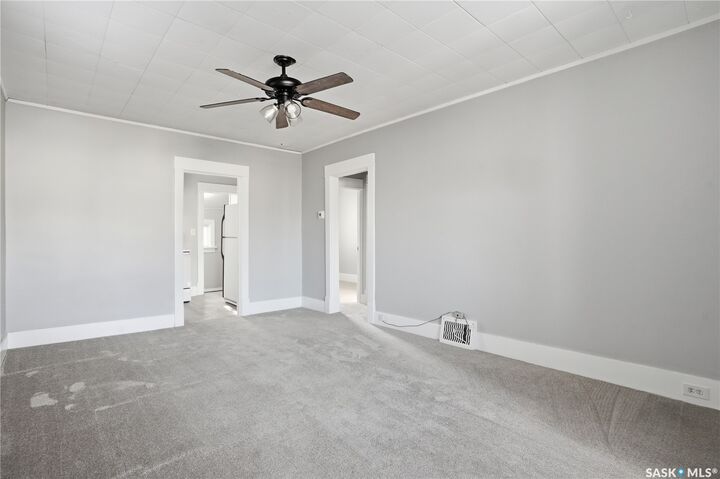 Property Photo:  1008 Retallack Street  SK S4T 2H3 