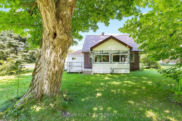 Property Photo:  29 Marsh Lane  ON L0K 2E1 