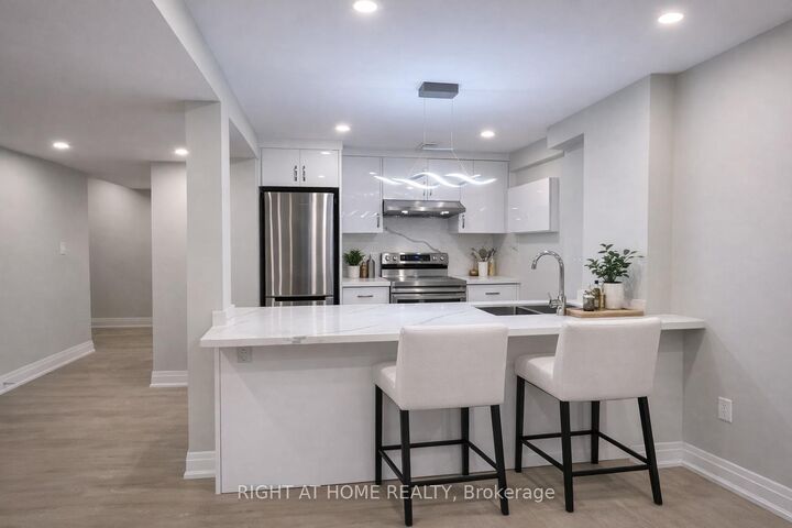 Property Photo:  3551 Autumnleaf Crescent Lower  ON L5L 1K6 