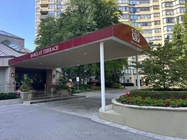 Property Photo: 1320 Islington Avenue 2506 ON M9A 5C9