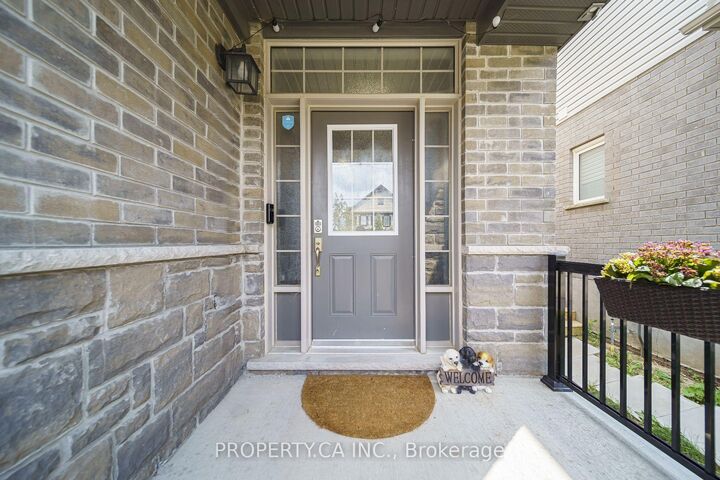 Property Photo:  629 Wild Rye Street  ON N2V 0E3 