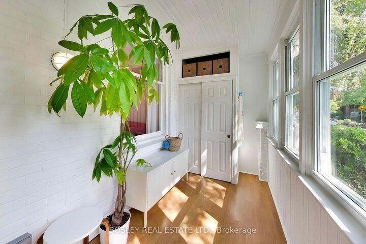 Property Photo:  188 Oakcrest Avenue  ON M4C 1C2 