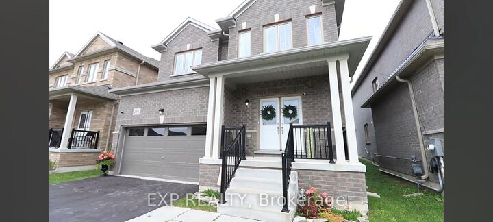 Property Photo:  251 Ridley Crescent  ON N0C 1B0 