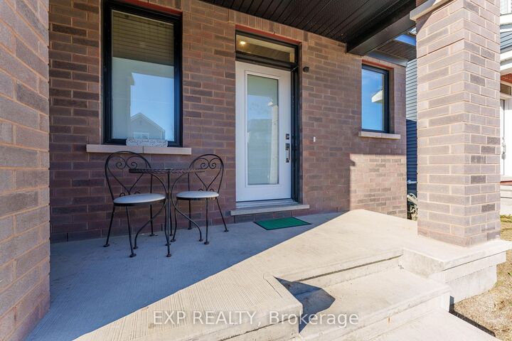 Property Photo:  228 Appalachian Circle  ON K2J 6X4 