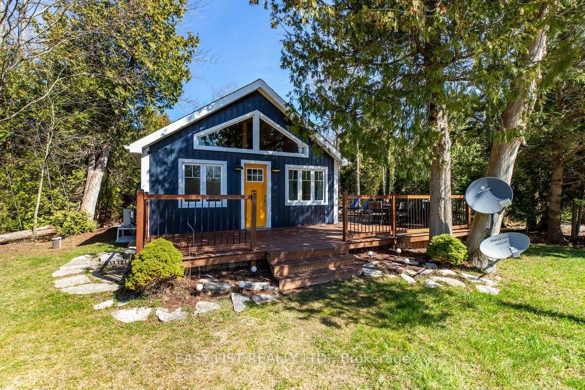 Property Photo:  858 Howdenvale Road  ON N0H 1X0 