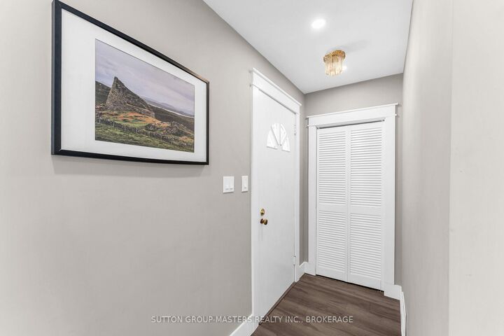 Property Photo:  945 Victoria Street  ON K7K 4T9 