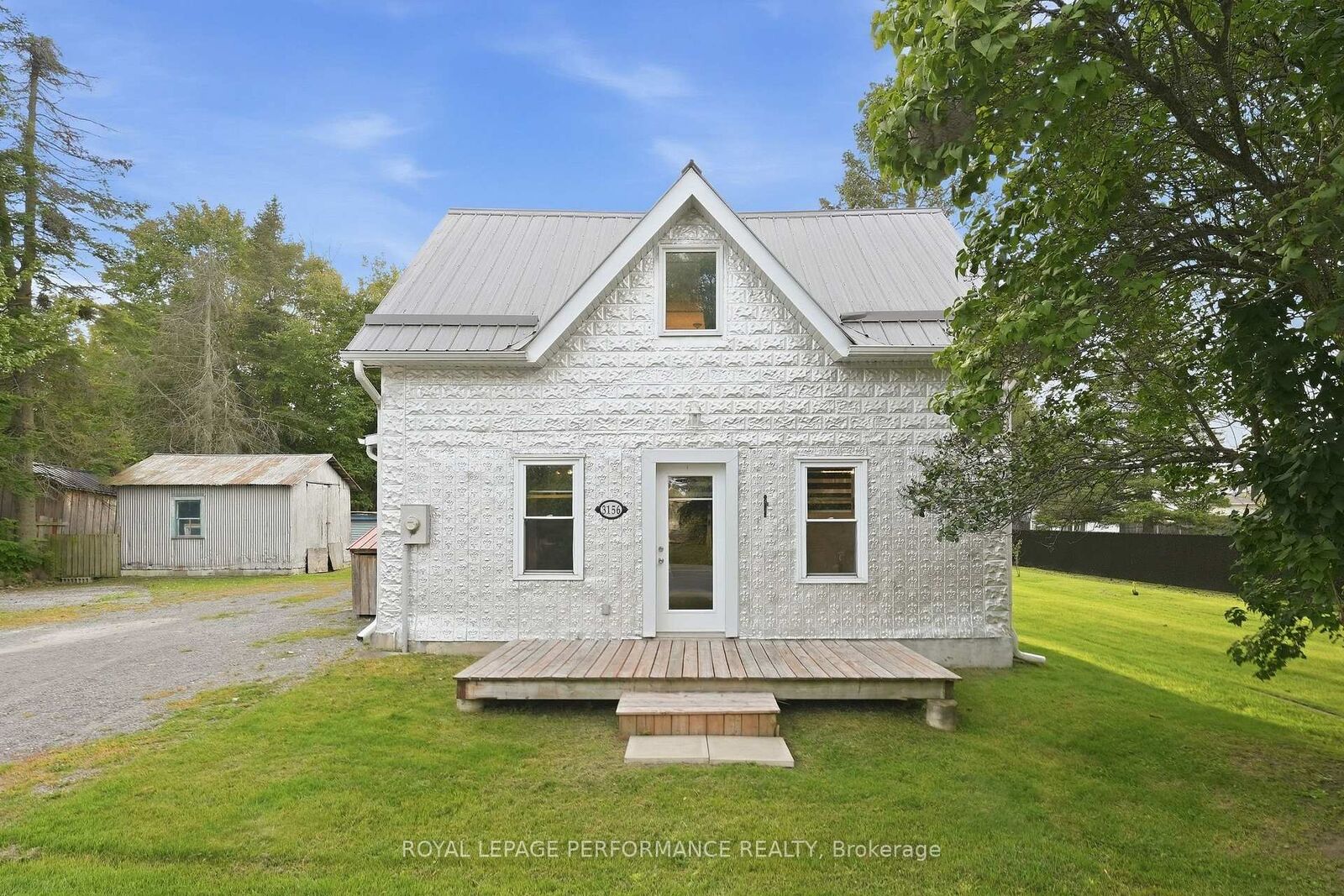 Property Photo:  3156 County 15 Road  ON K0B 1G0 