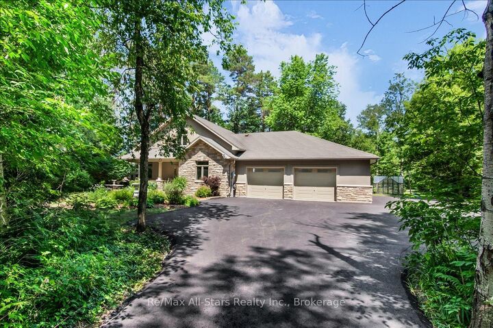 Property Photo:  8480 Tosorontio Sideroad 20 Side Road  ON L0M 1M0 