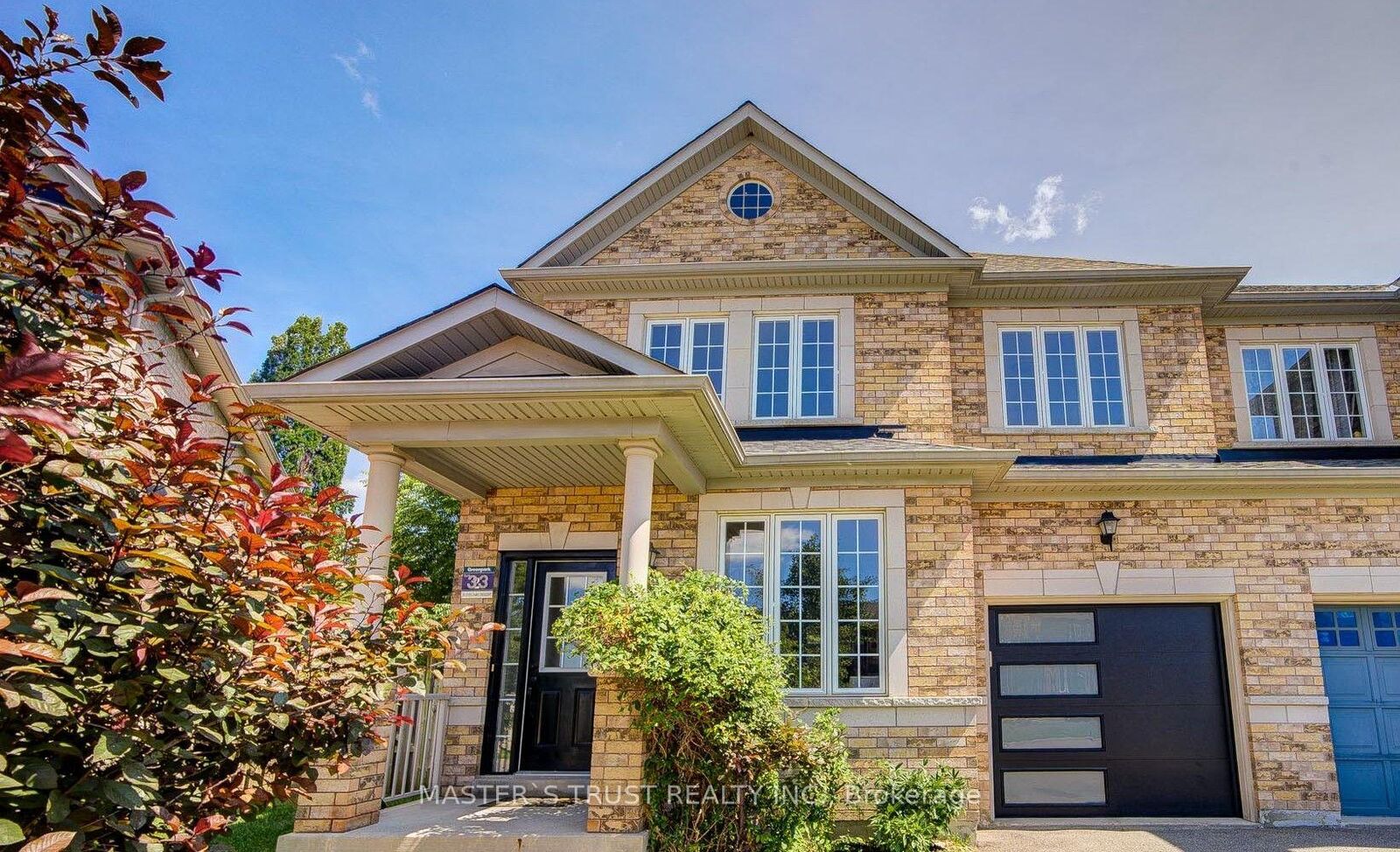 Property Photo:  33 Levellands Crescent  ON L4B 0A5 