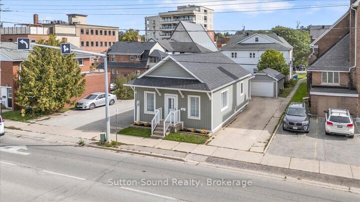 Property Photo:  885 2nd Avenue W  ON N4K 4M6 