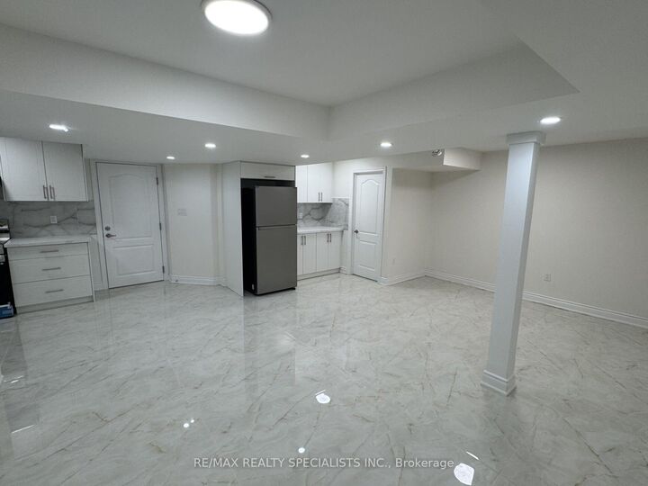 Property Photo: 7 Buttonwood (Basement) Road ON L6P 4J9